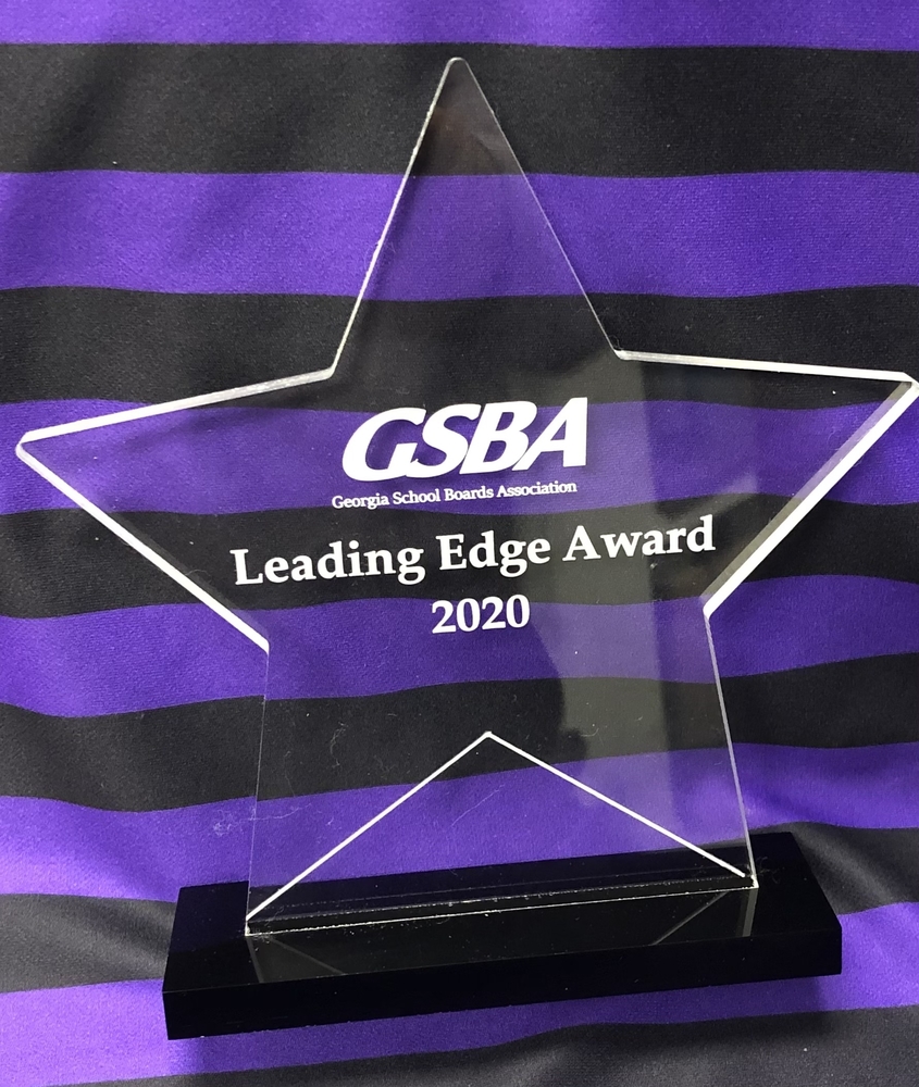 Lumpkin County School System Receives
GSBA’s Leading Edge Award